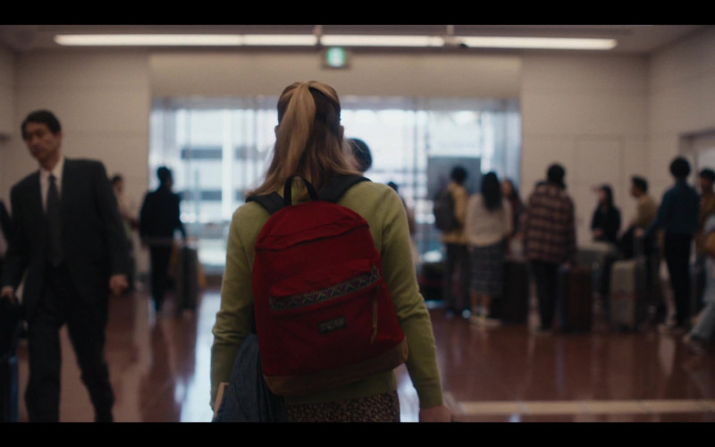 JanSport Backpack in Tokyo Vice S01E05 Everybody Pays (2022)