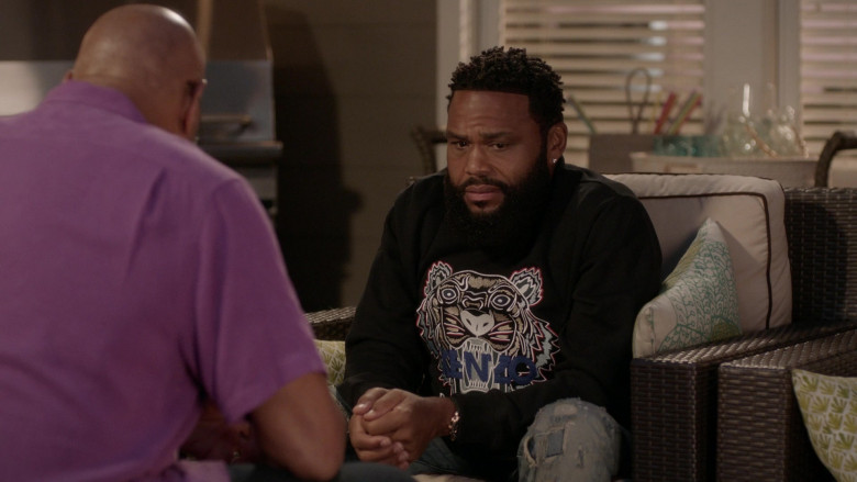 Kenzo Sweatshirt Worn by Anthony Anderson as Andre ‘Dre’ Johnson in Black-ish S08E11 The (Almost) Last Dance (2022)