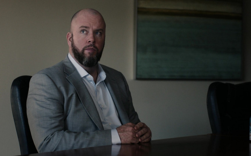 LaCroix Drink of Chris Sullivan as Toby Damon in This Is Us S06E12 Katoby (2022)