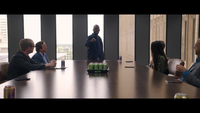 LaCroix Sparkling Water Cans in Woke S02E08 Kill Keef Knight (6)