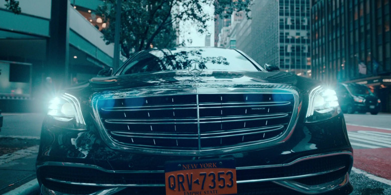 Mercedes-Maybach S-Class Car in WeCrashed S01E08 The One With All the Money (2022)