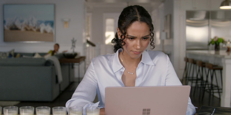 Microsoft Surface Laptop Computers in All American S04E16 Labels (3)