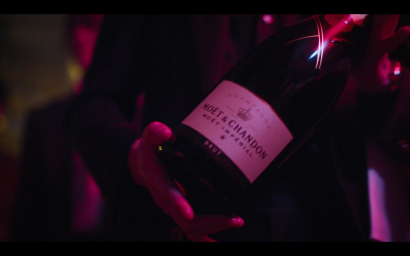 Moet & Chandon Imperial Brut Champagne in Tokyo Vice S01E06 The Information Business (2022)