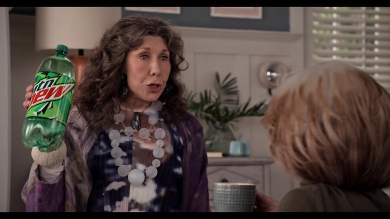 Mountain Dew Soda Bottle Held by Lily Tomlin as Frankie Bergstein in Grace and Frankie S07E05 The Raccoon (2022)