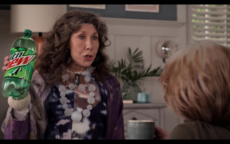 Mountain Dew Soda Bottle Held by Lily Tomlin as Frankie Bergstein in Grace and Frankie S07E05 The Raccoon (2022)