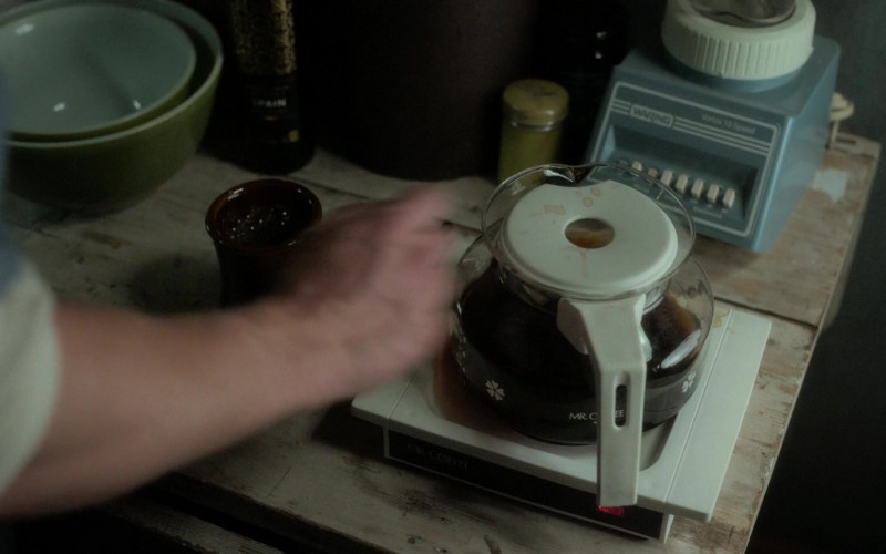 Mr. Coffee Coffee Maker in Shining Girls S01E02 Evergreen (2022)