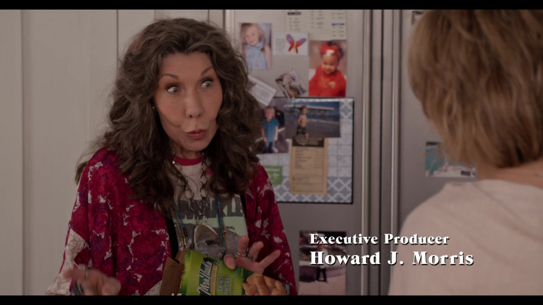 Mrs. Paul's Crunchy Fish Sticks Held by Lily Tomlin as Frankie Bergstein in Grace and Frankie S07E01 The Roomies (2021)