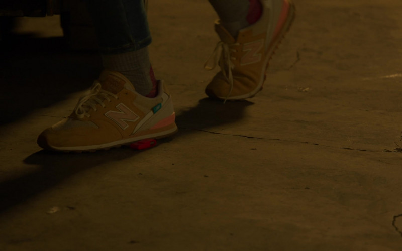 New Balance Women's Sneakers in NCIS Los Angeles S13E15 Perception (2022)