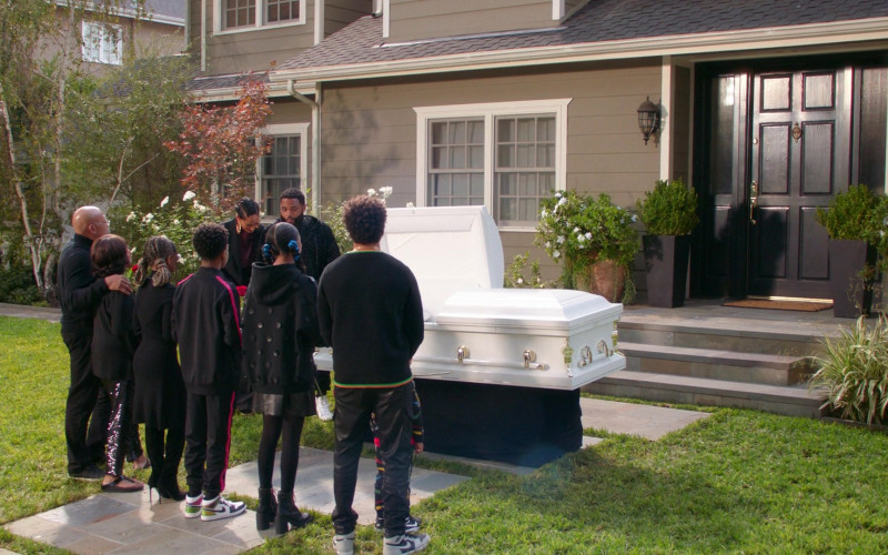 Nike Shoes Worn by Cast Members in Black-ish S08E13 Homegoing