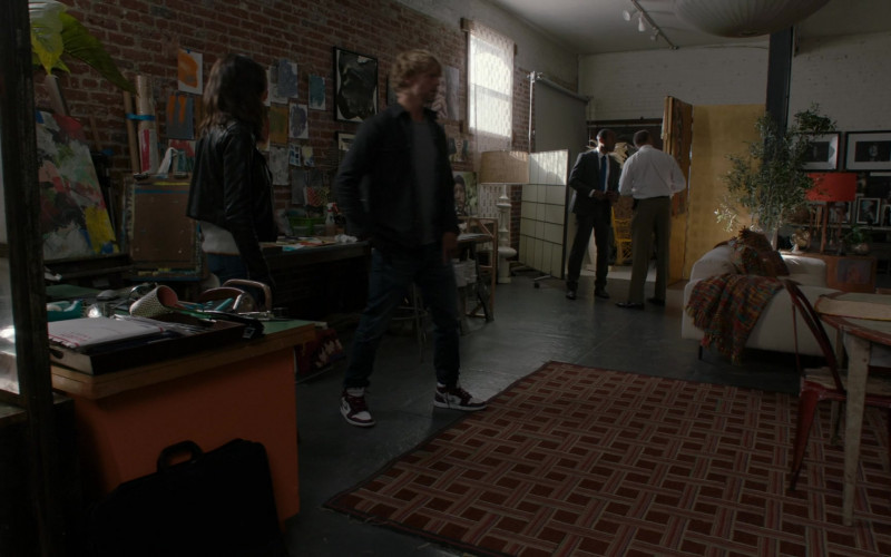 Nike Sneakers Worn by Eric Christian Olsen as Marty Deeks in NCIS Los Angeles S13E15 Perception (2022)