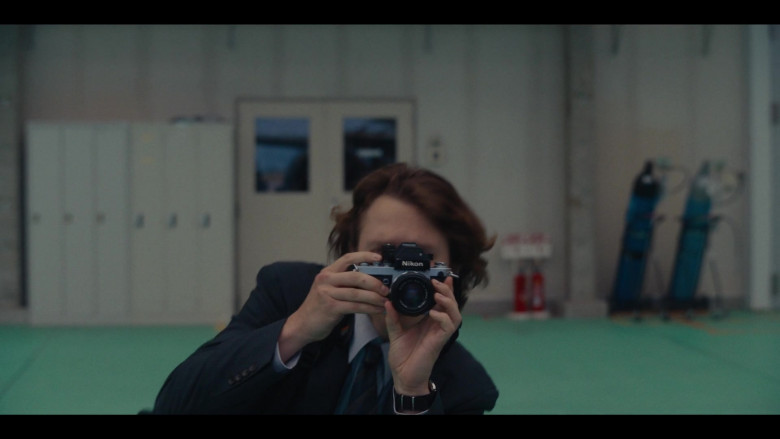 Nikon Camera of Ansel Elgort as Jake Adelstein in Tokyo Vice S01E06 The Information Business (1)