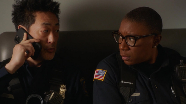 Safewaze Fall Protection and Safety Equipment of Aisha Hinds as Henrietta ‘Hen' Wilson in 9-1-1 S05E15 FOMO (2)