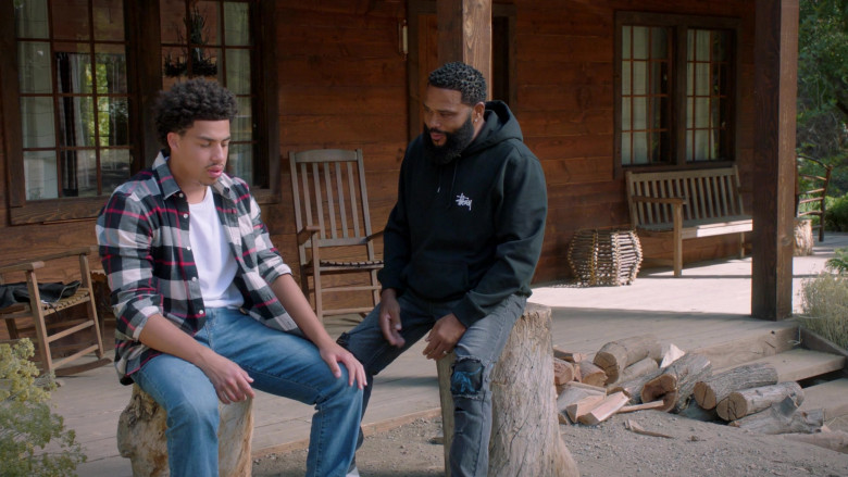 Stüssy Black Hoodie Worn by Anthony Anderson as Andre ‘Dre’ Johnson in Black-ish S08E12 If a Black Man Cries in the Woods… (3)