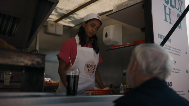 The Jolly Hog in Killing Eve S04E07 Making Dead Thing Look Nice (3)