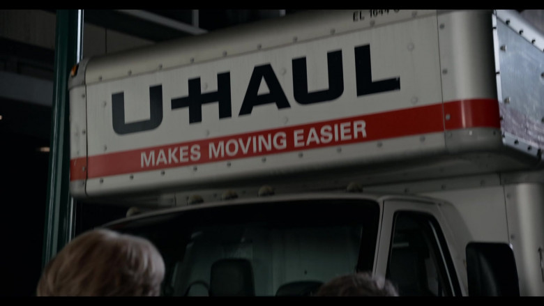 U-Haul Moving Truck in Grace and Frankie S07E04 The Circumcision (2021)