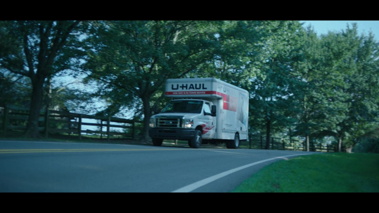 U-Haul Moving Trucks in Ozark S04E10 You're the Boss (2)