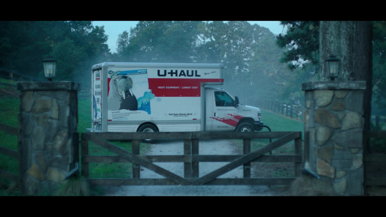 U-Haul Moving Trucks in Ozark S04E10 You're the Boss (5)