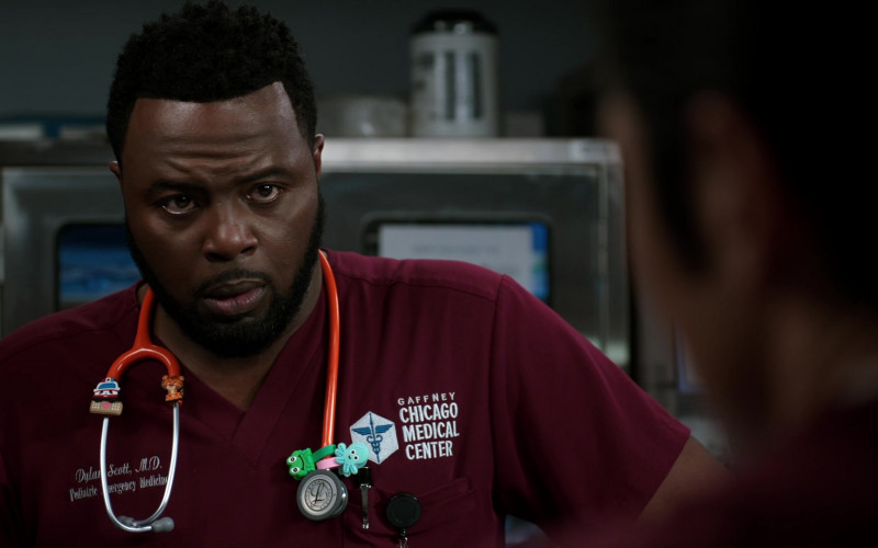 3M Littmann Stethoscopes in Chicago Med S07E21 Lying Doesn’t Protect You from the Truth (4)