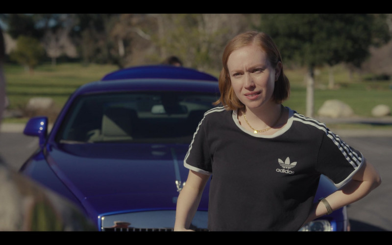Adidas Women’s T-Shirt of Hannah Einbinder as Ava in Hacks S02E03 Trust the Process (2022)