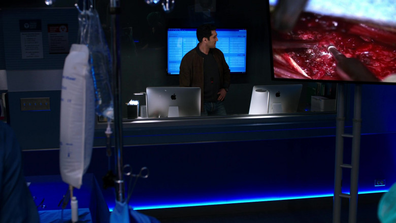 Apple Imac Computers in Chicago Med S07E22 And Now We Come to the End (2)