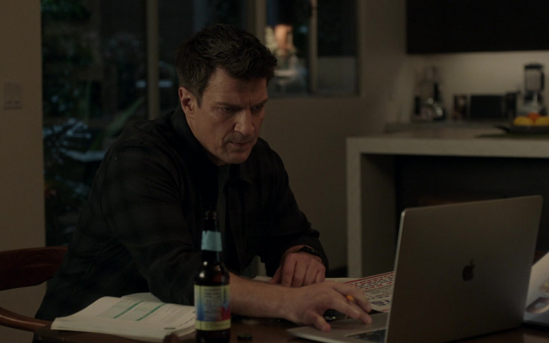 Apple MacBook Laptop Computer Used by Nathan Fillion as John Nolan in The Rookie S04E21 Mother’s Day (2022)