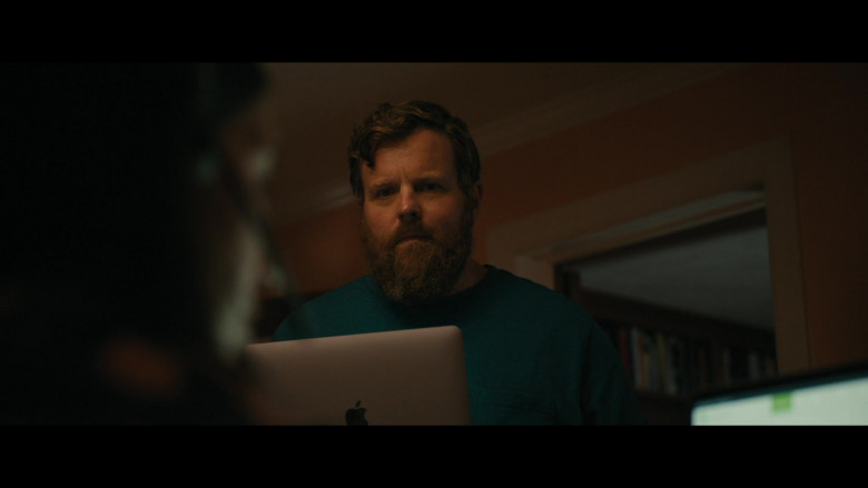 Apple MacBook Laptop of Adam Bartley as Byron in Night Sky S01E01 To the Stars (2022)