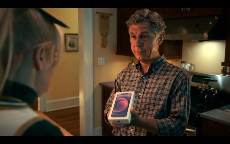Apple iPhone Smartphone Held by Chris Parnell as Jim Conway in Senior Year (2022)
