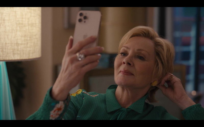 Apple iPhone Smartphone Used by Jean Smart as Deborah Vance in Hacks S02E04 The Captain’s Wife (2022)
