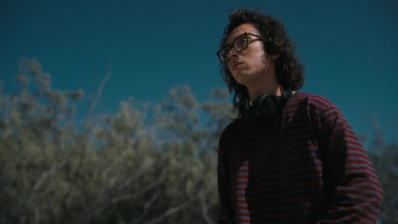 Audio-Technica Headphones of Aidan Laprete as Henry Tanaka in The Wilds S02E03 Day 36-14 (2022)