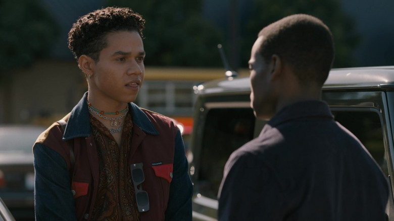Calvin Klein Jeans Jacket of Miles Gutierrez-Riley as Ivan Taylor in The Wilds S02E06 Day 46-26 (1)