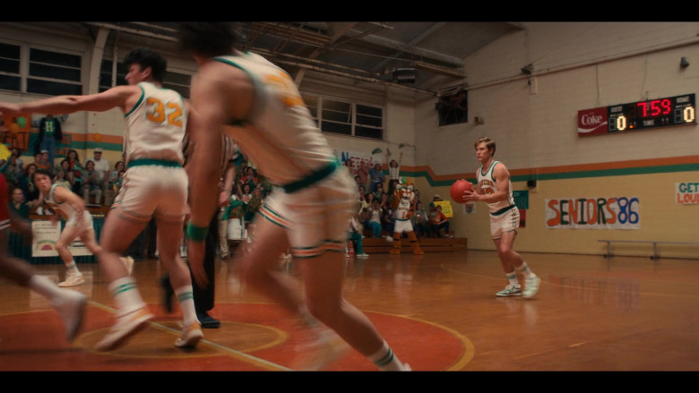 Coca-Cola Sign (Scoreboard) in Stranger Things S04E01 Chapter One The Hellfire Club (2)
