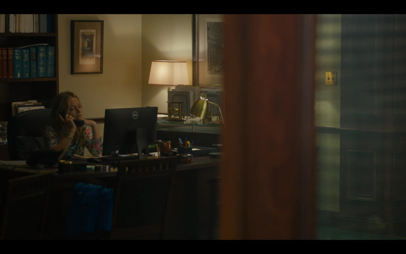 Dell AIO PC Used by Becki Newton as Lorna in The Lincoln Lawyer S01E03 Momentum (2022)
