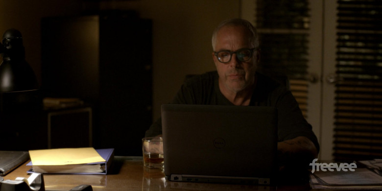 Dell Laptop Computer Used by Titus Welliver as Harry Bosch in Bosch Legacy S01E02 Pumped (2022)