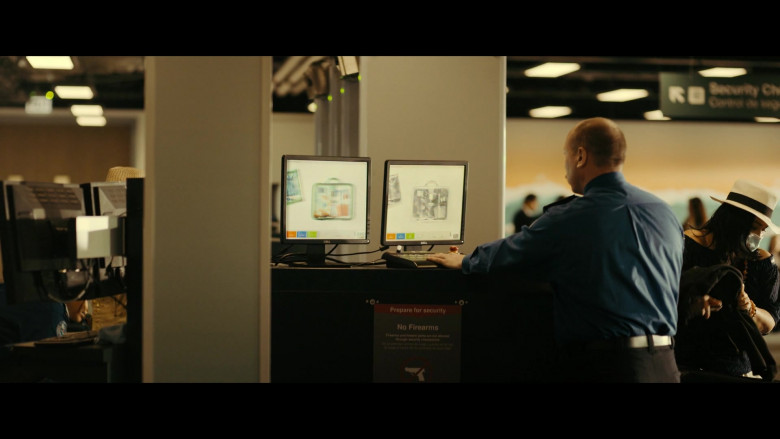 Dell Monitors in The Man Who Fell to Earth S01E02 Unwashed and Somewhat Slightly Dazed (2022)