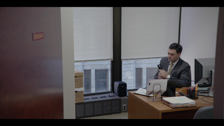 Dell Monitors in We Own This City S01E02 Part Two (6)