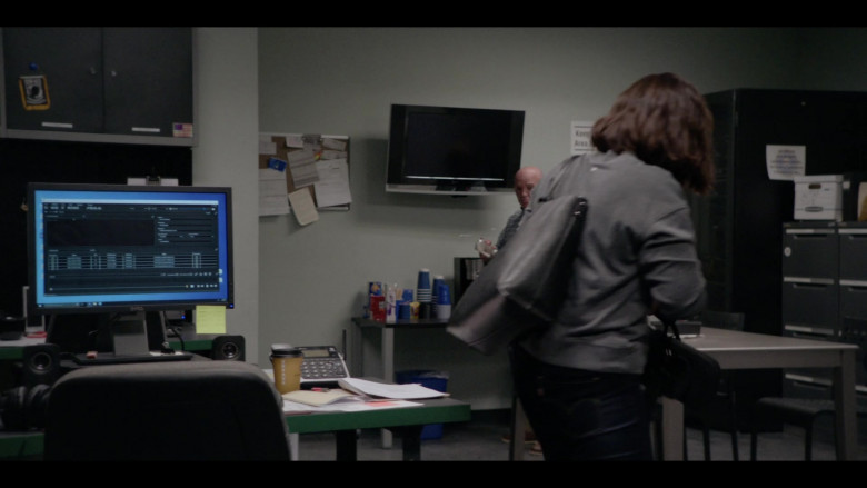 Dell PC Monitors in We Own This City S01E03 Part Three (5)