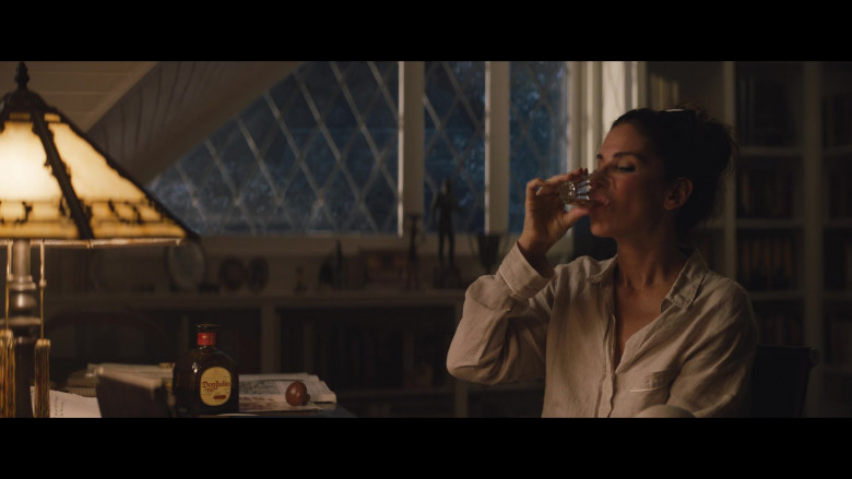 Don Julio Tequila Enjoyed by Sandra Bullock as Loretta Sage in The Lost City 2022 Film (3)