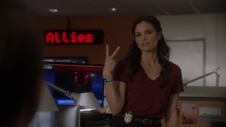 Fitbit Activity Tracker of Katrina Law as Jessica Knight in NCIS S19E19 The Brat Pack (2)
