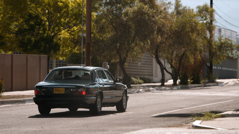 Jaguar Green Car in Better Call Saul S06E04 Hit and Run (4)