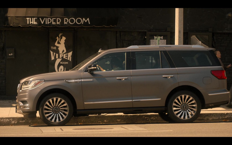Lincoln Navigator Car in The Lincoln Lawyer S01E05 Twelve Lemmings in a Box (1)