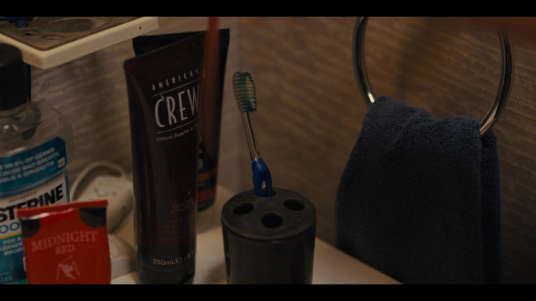 Listerine Mouthwash and American Crew in The Time Traveler's Wife S01E01 Episode One (2022)
