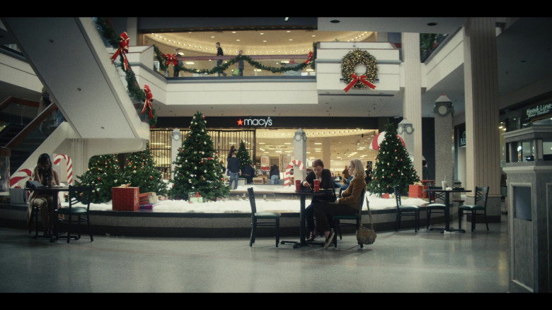 Macy’s Store in The Staircase S01E02 Murder, He Wrote (2022)