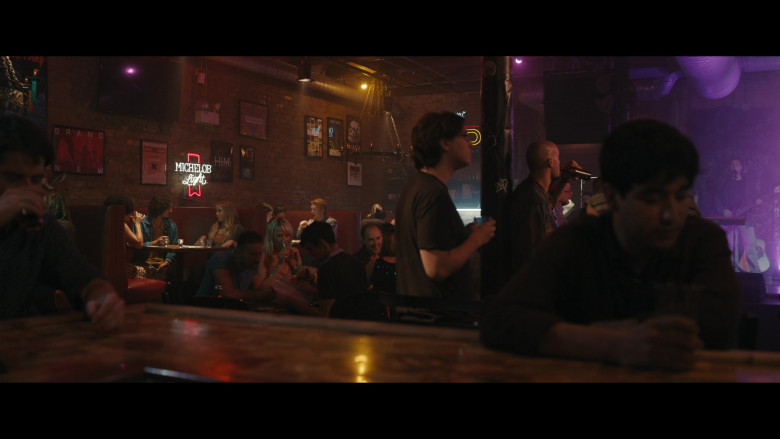 Michelob Light Beer Neon Sign in Night Sky S01E04 Boilermakers (1)
