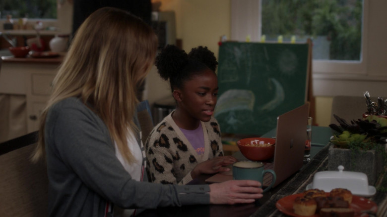 Microsoft Surface Laptops in Grey's Anatomy S18E19 Out for Blood (1)