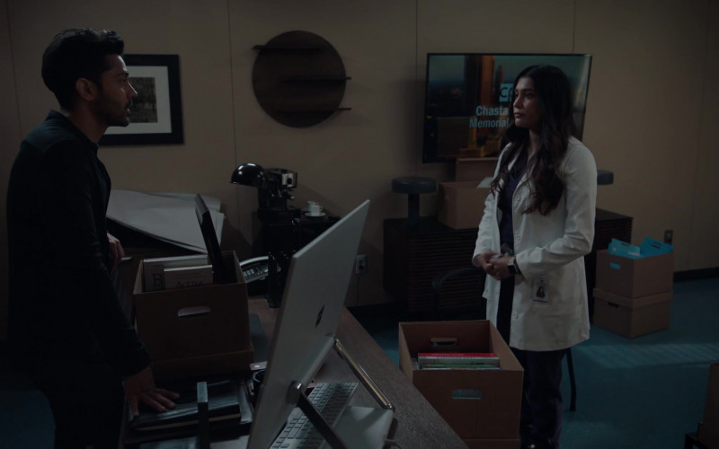 Microsoft Surface Studio All-in-One Computer in The Resident S05E23 Neon Moon (2022)