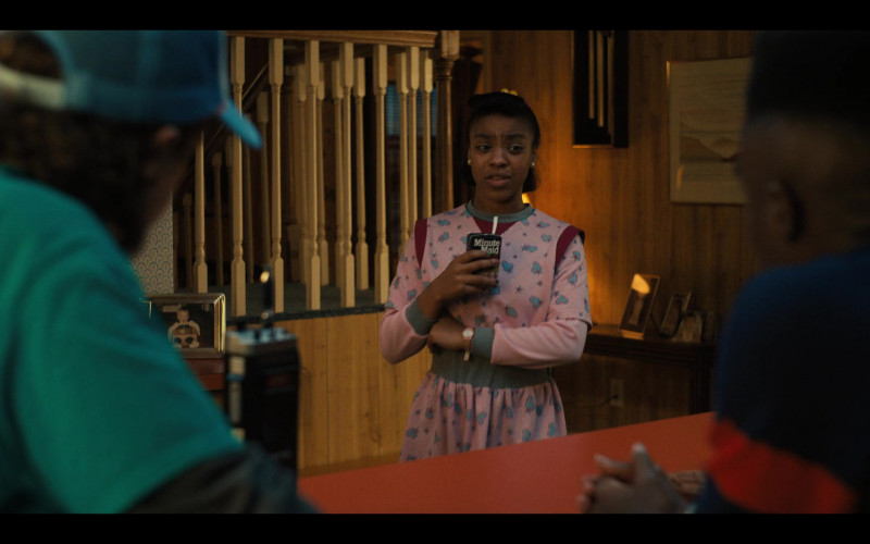 Minute Maid Juice in Stranger Things S04E07 Chapter Seven The Massacre at Hawkins Lab (1)