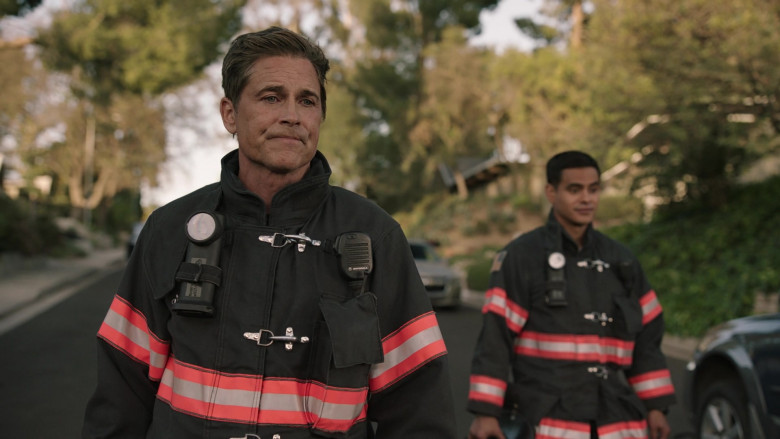 Motorola Radio of Rob Lowe as Owen Strand in 9-1-1 Lone Star S03E17 Spring Cleaning (2022)