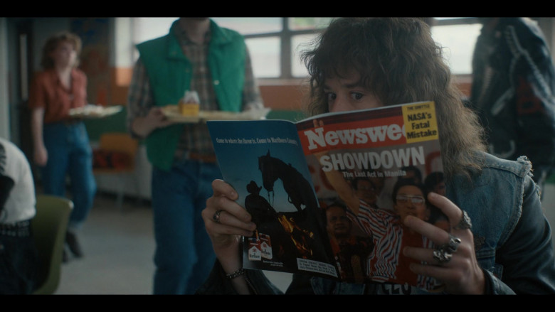 Newsweek Magazine and Marlboro Cigarettes Ad in Stranger Things S04E01 Chapter One The Hellfire Club (2022)