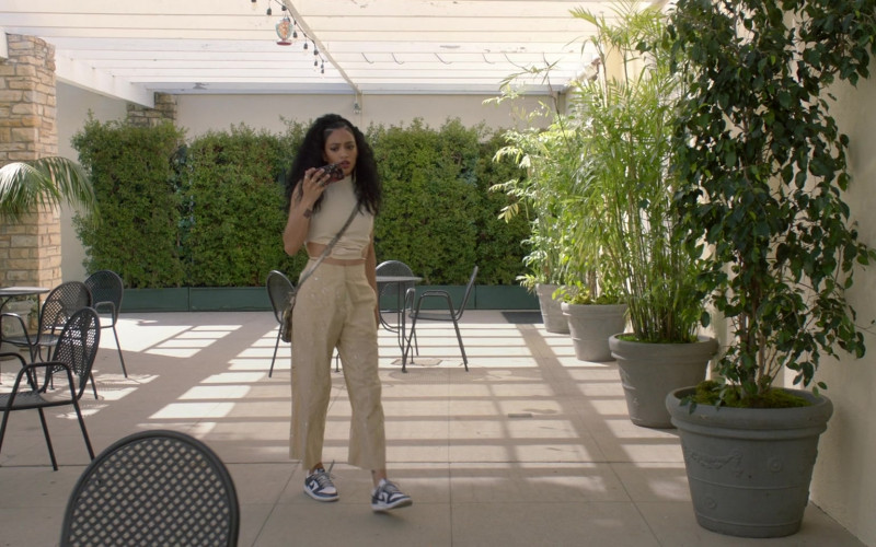 Nike Air Jordan I Shoes Worn by Samantha Logan as Olivia Baker in All American S04E18 Come Back For You (2022)