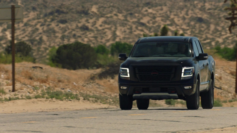 Nissan TITAN PRO-4X Car of Nathan Fillion as John Nolan in The Rookie S04E22 Day in the Hole (1)
